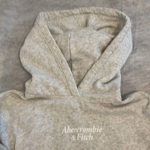 Abercrombie &Fitch cropped hoodie - Picture 2 of 7